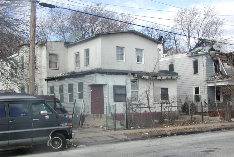 15-19 North 35th Street, December 27, 2005