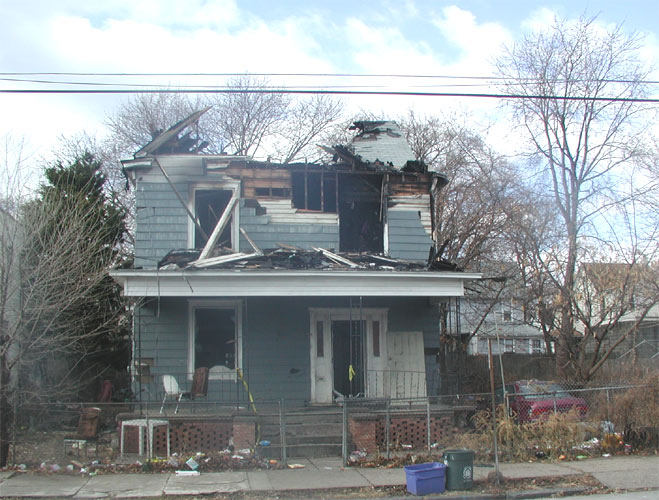 25 North 35th Street, December 27, 2005