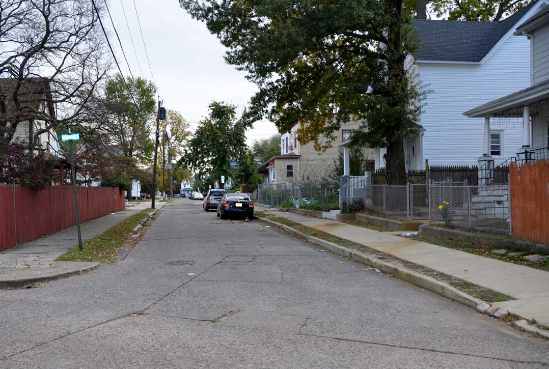 North 35th Street as seen from Merriel Avenue, October 2011
