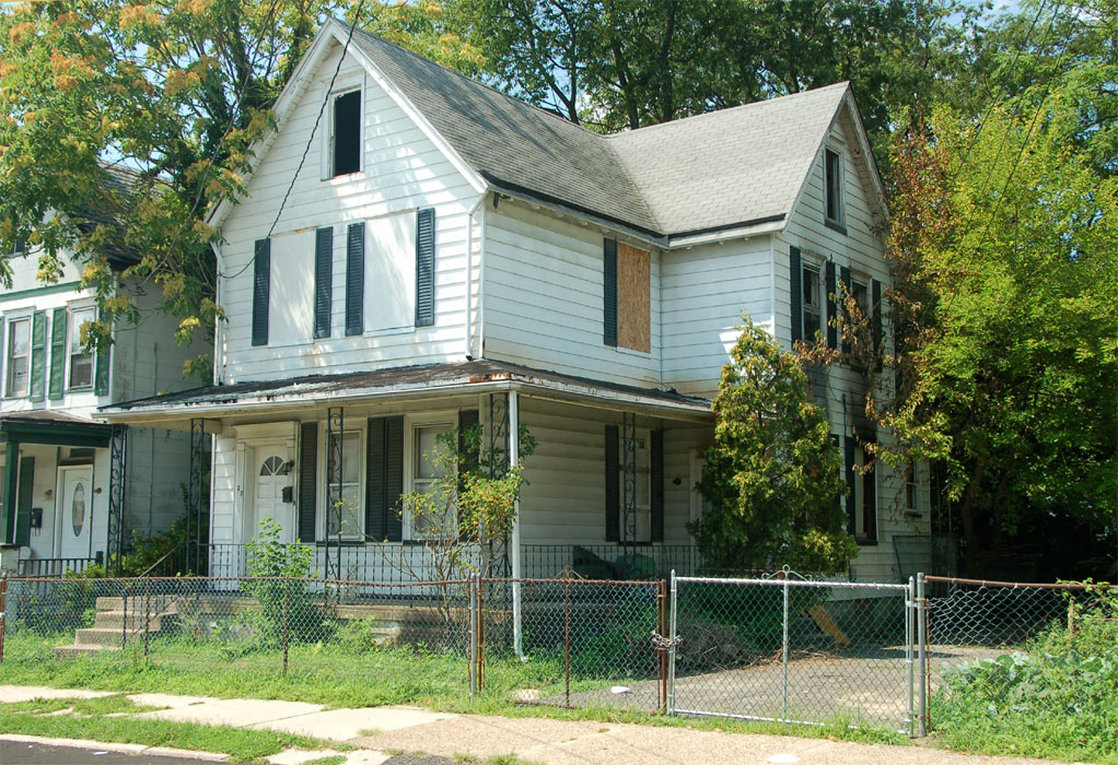 27 South 36th Street, vacant after fire July 29, 2011, photo 1