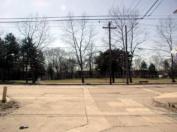 Looking south towards Federal Street from North 39th Street, March 31, 2004