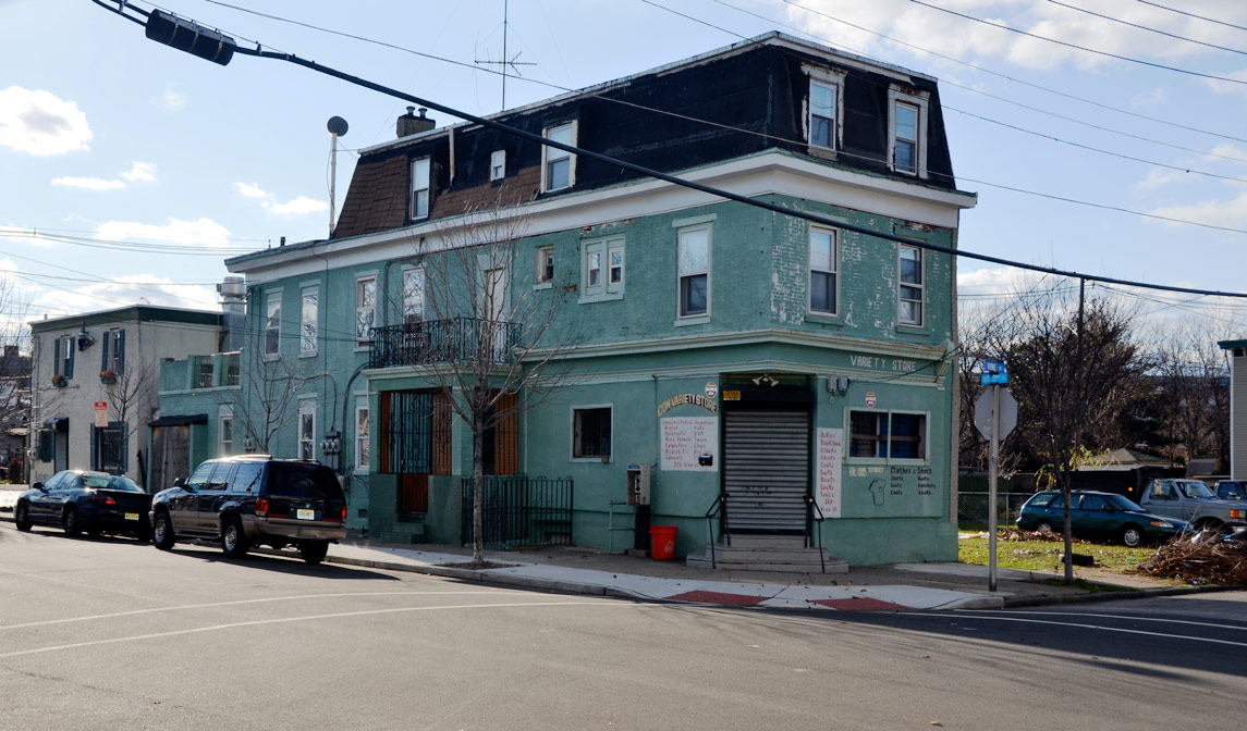 Intersection of North 3rd Street & Vine Street