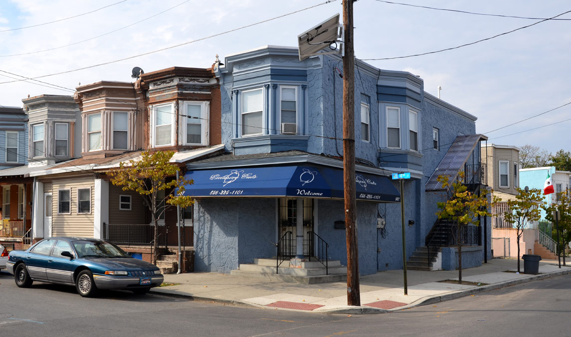 Southwest Corner of Erie Street & North 4th Street, October 24, 2011