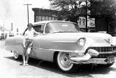 Looking Northeast towards Kaighn Avenue & Newton Avenue from in front of 1211 South 4th Street, 1955