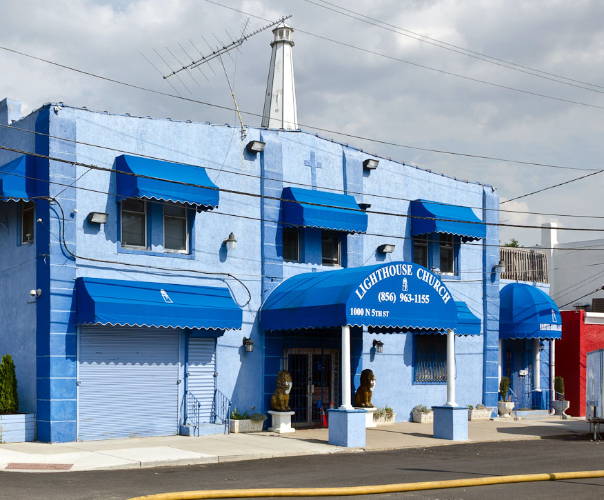 1000 North 5th Street, photograph