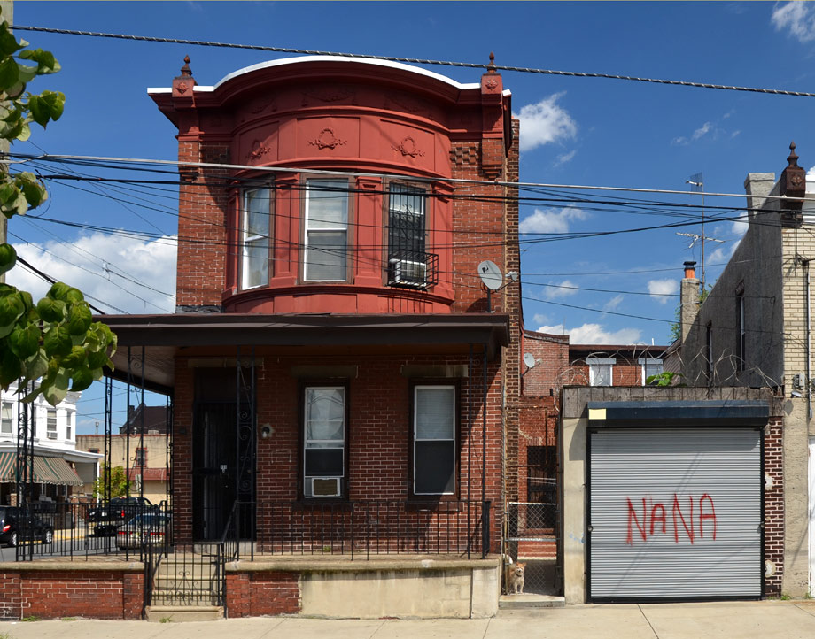 900 South 5th Street, photograph