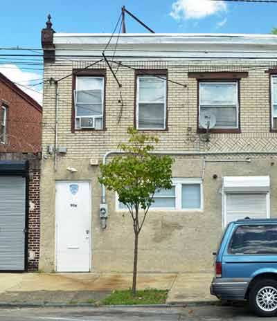 906 South 5th Street, photograph