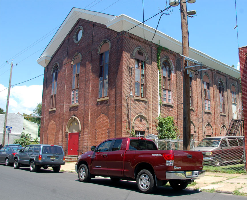 1002 South 8th Street, Eighth Street ME Church, July 16, 2011