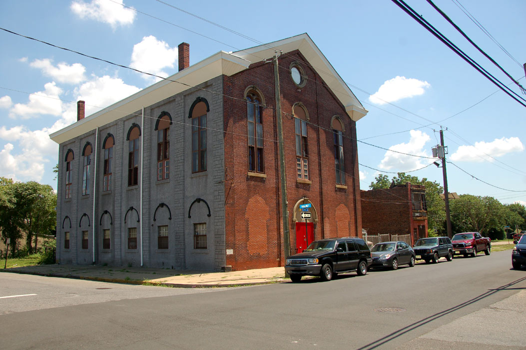 Southeast corner of Walnut and South 8th Street, July 30, 2011