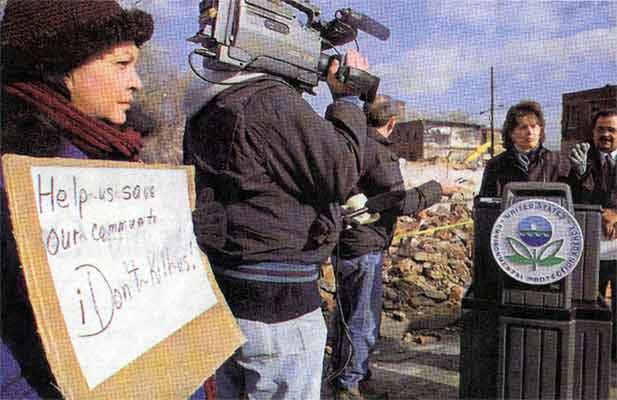 EPA official Jane Kenny at press conference, Arlington Street demolition, February 5, 2004