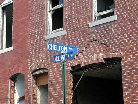 Intersection of Arlington Street and Chelton Avenue