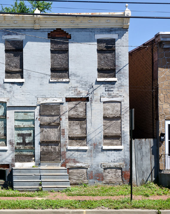 313 Atlantic Avenue, 2012 vacant, photograph taken June 15, 2012