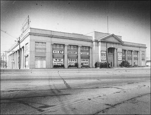 1300 Admiral Wilson Boulevard, 1974