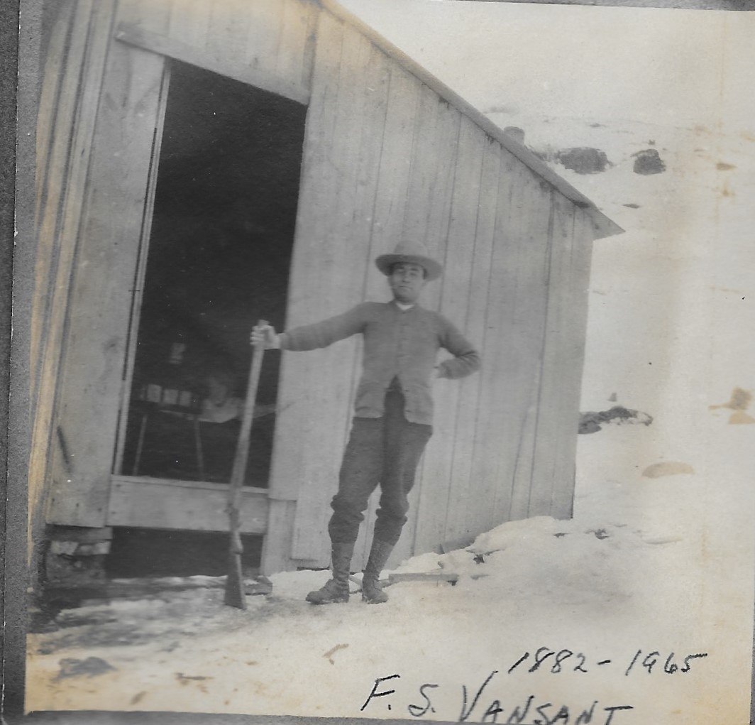 617 Bailey Street: Francis Vansant (1882–1965)