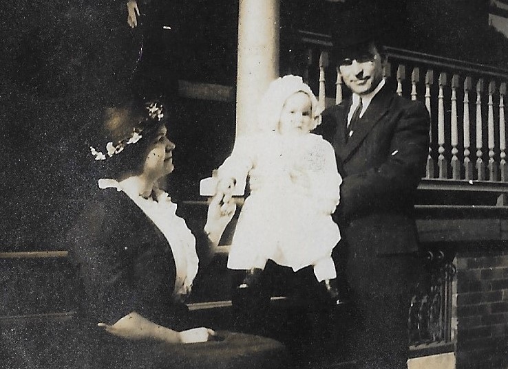 617 Bailey Street: Elva, Margaret A., and Francis Vansant