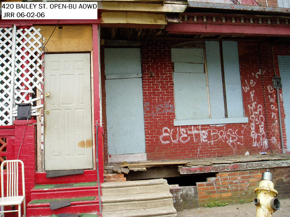 420 Bailey Street vacant — June 2, 2006