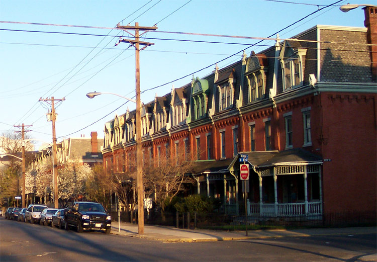 600 Block of Benson Street, April 2005, third photo by Craig Campbell