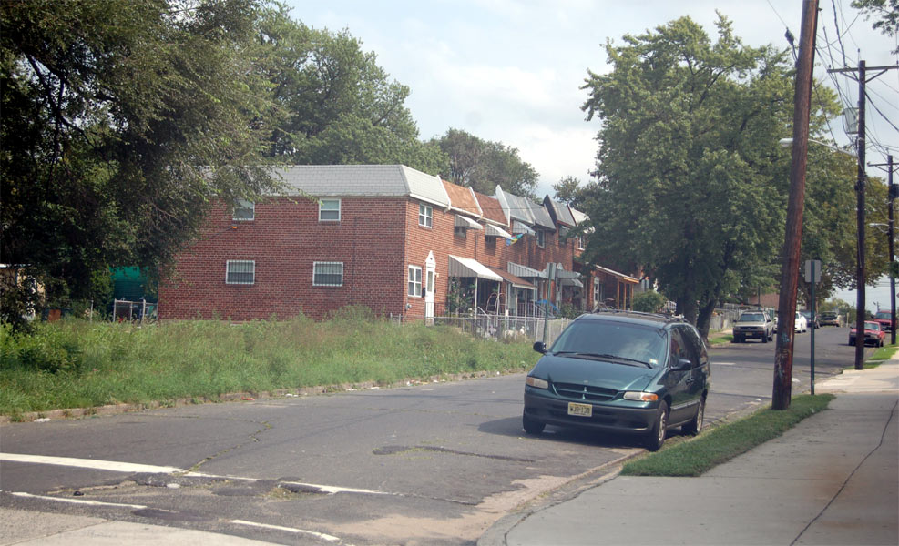 916 to 948 Bergen Avenue, September 2009