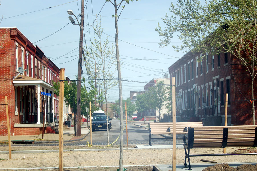 Looking east on Berkley Street from South 7th Street, April 28, 2009