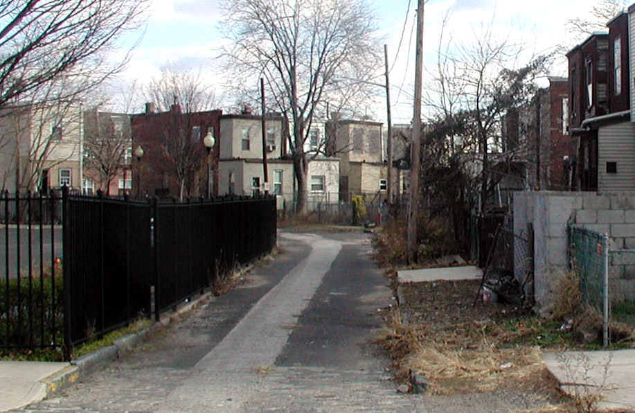 Looking east on Blaine Street, December 27, 2005