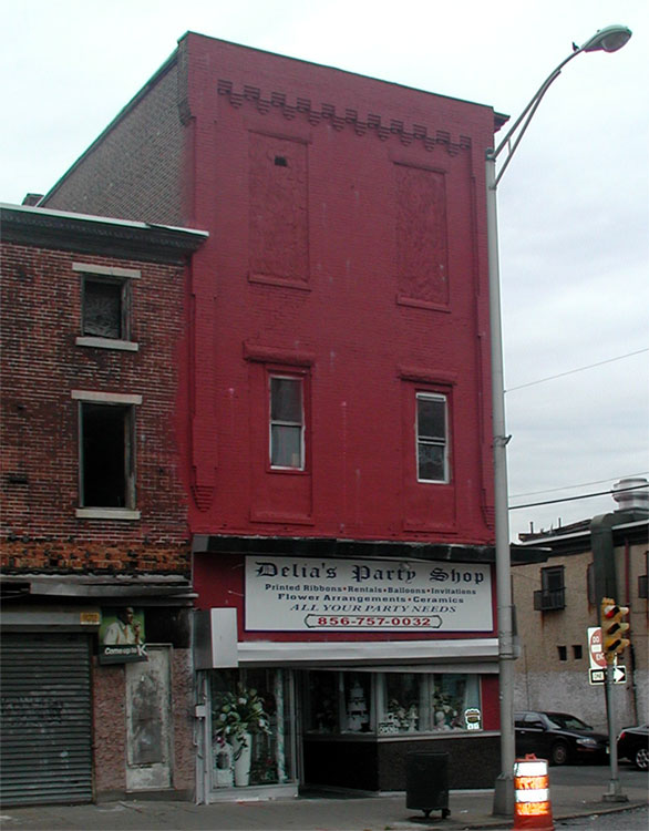 701 Broadway — Delia's Party Shop, southwest corner of Broadway and Line Street, November 2, 2004