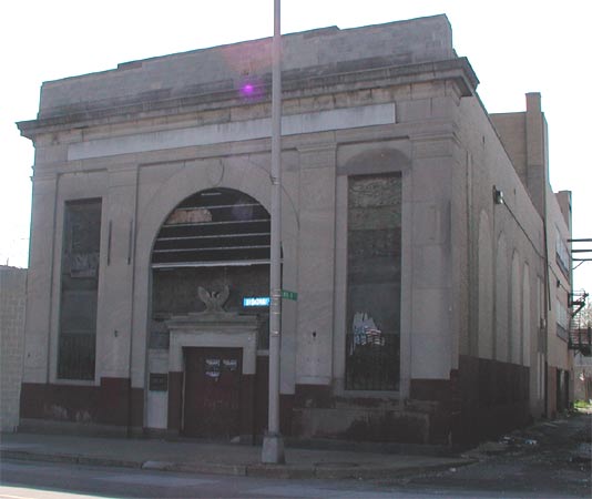 American National Bank - 1213 Broadway in the summer of 2003