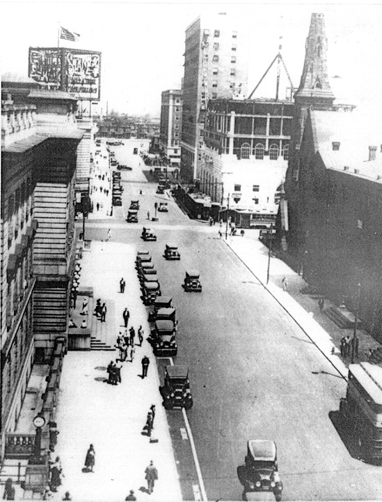 Unit and 100 Blocks North Broadway, 1928, from roof of Munger and Long building