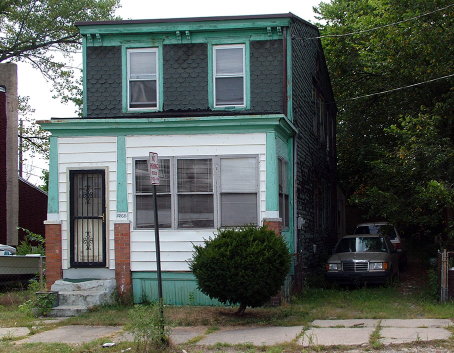 2868 Buren Avenue, photograph taken August 29, 2008