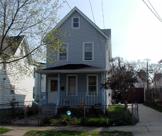 28 Church Street, April 18, 2004