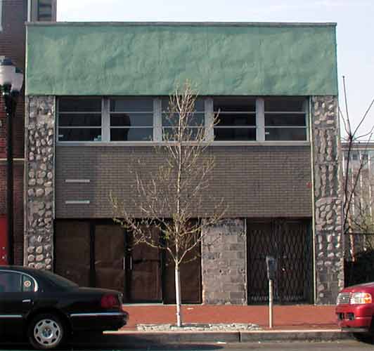 520–522 Cooper Street, April 17, 2004
