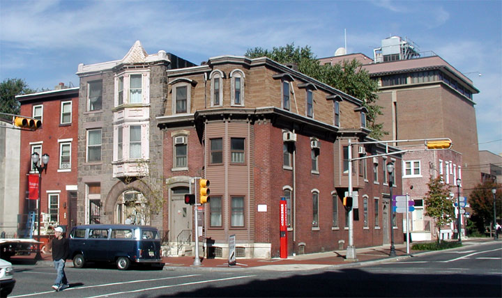 425, 427 and 429 Cooper Street, second view, October 31, 2005