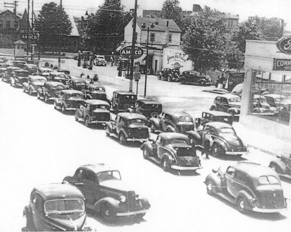 Looking south on Crescent Boulevard, mid-1930s, with Community Motors Ford visible at far left