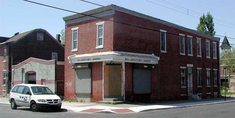 Northwest corner, 1191 Liberty Street, May 5, 2004