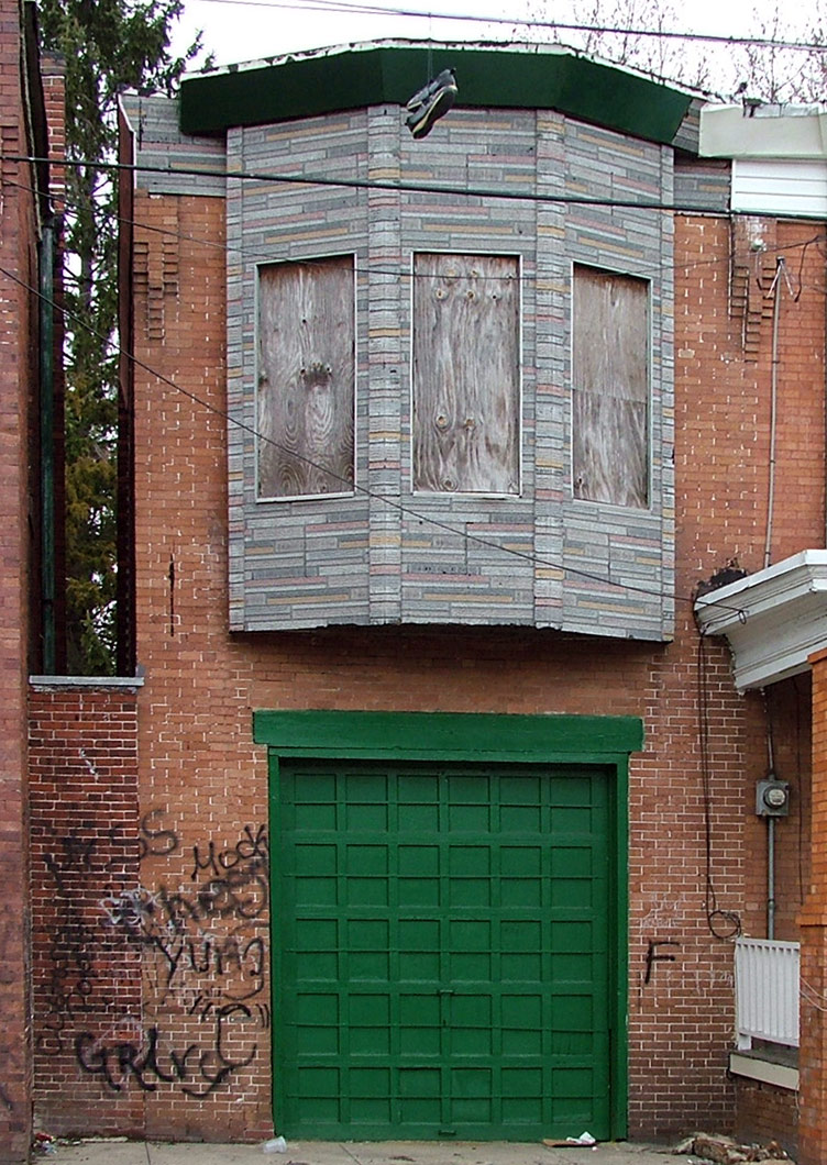1159 Chase Street, March 2005