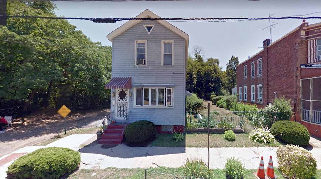 930 Chelton Avenue, 2012