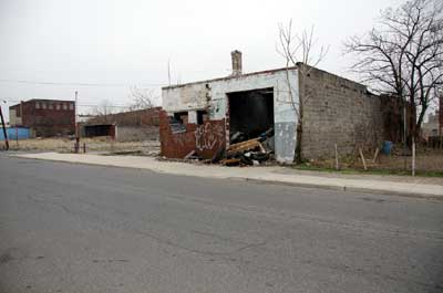 432–434 Chestnut Street — demolition, March 2012