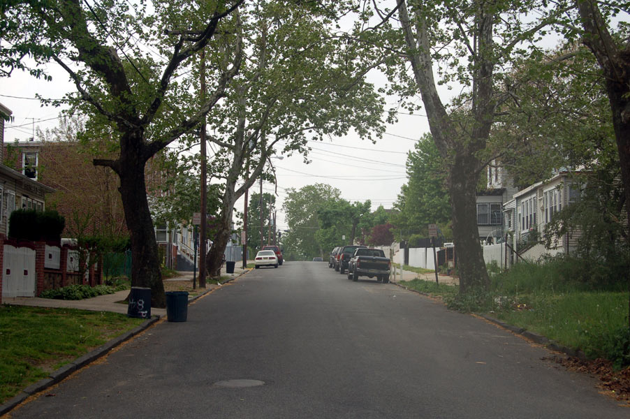 Looking south on Cleveland Avenue from North 29th Street, May 11, 2007