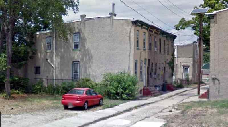 901, 903, 905, and 907 Douglass Street, 2012