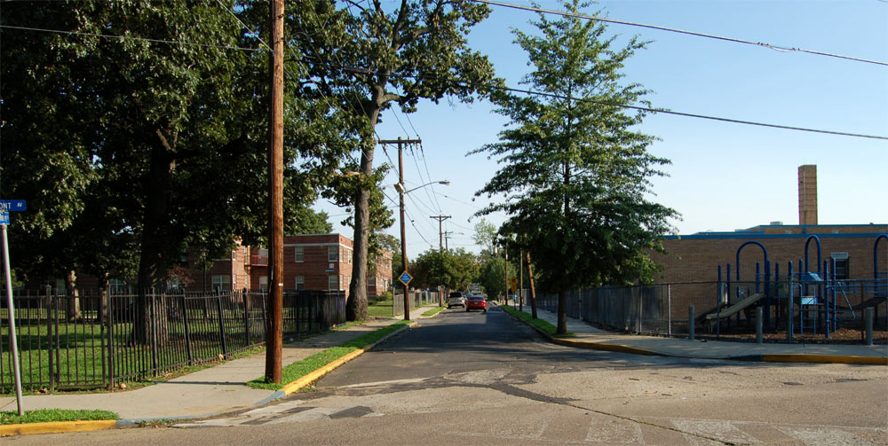Looking north on South Dudley Street from Fremont Avenue, July 7, 2006