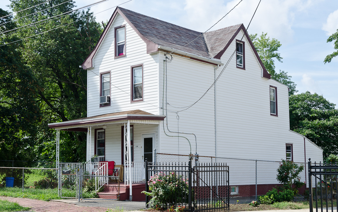 1129 Dupont Street, July 30, 2012