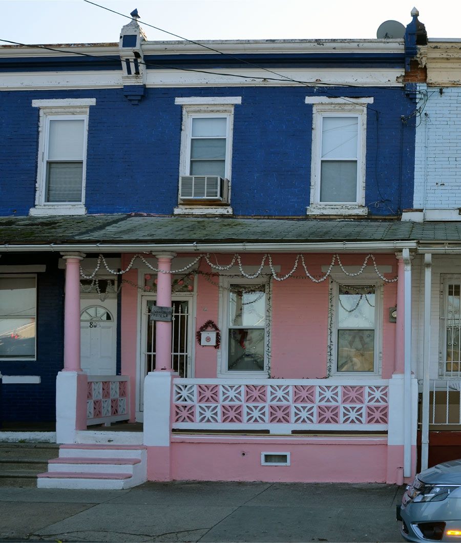 806 Elm Street, photograph taken December 11, 2011