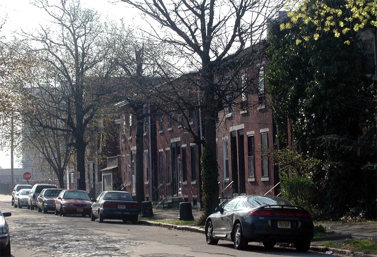 200 to 212 Elm Street, looking east on Elm Street from North 2nd Street, April 18, 2004