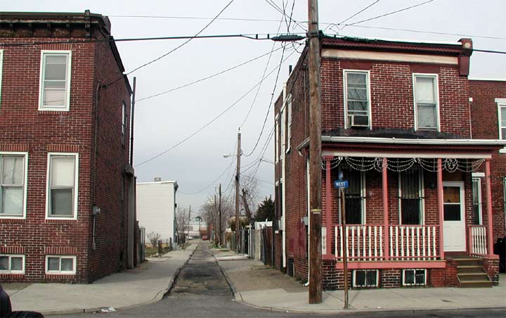 Looking east on Evans Street from West Street, March 14, 2004