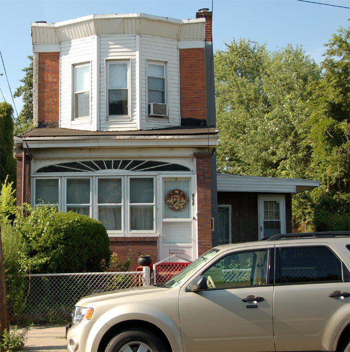 856 Fairview Street, July 2, 2011