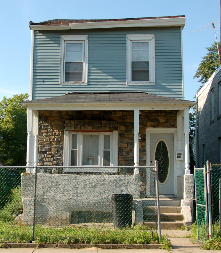 862 Fairview Street, July 2, 2011