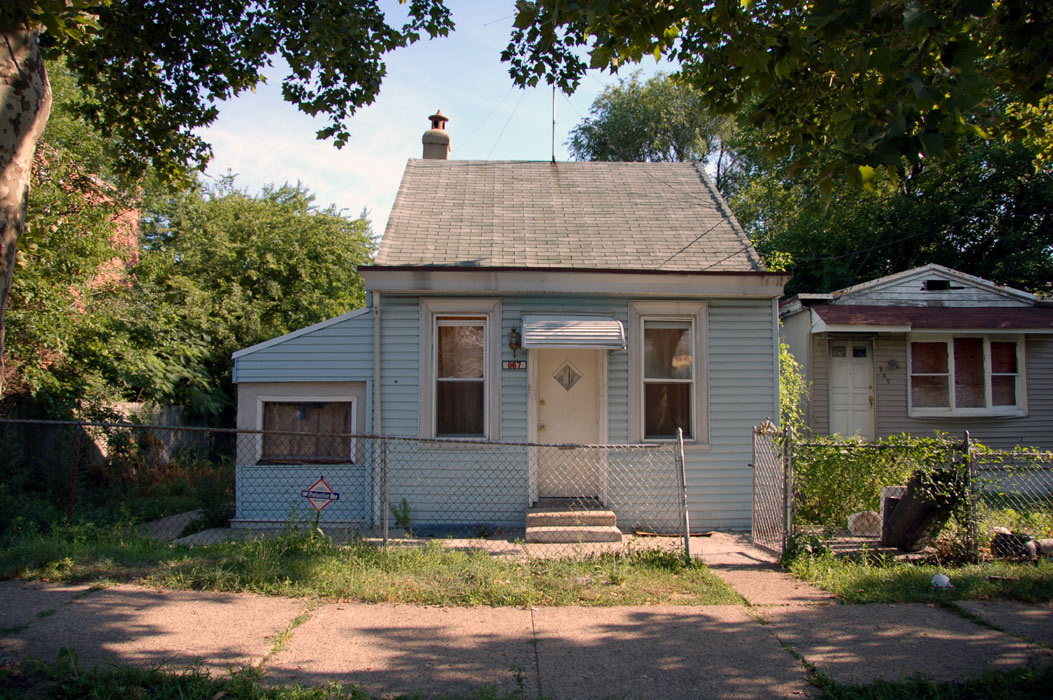 867 Fairview Street, July 2, 2011