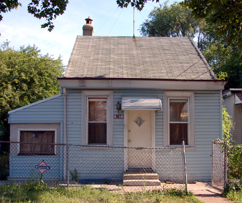 867 Fairview Street, July 2, 2011