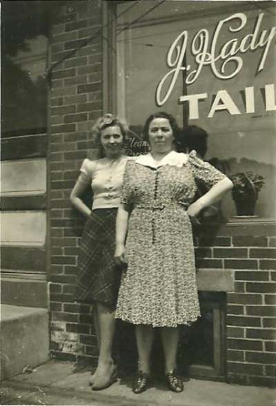 John Hadyniak family, 685 Ferry Avenue