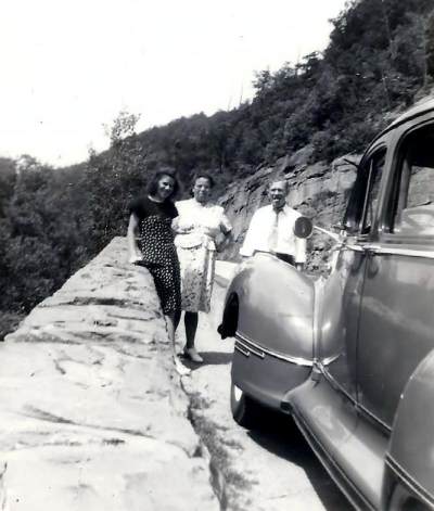 John Hadyniak family, 685 Ferry Avenue