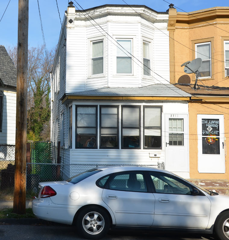 2711 Hayes Avenue, December 14, 2010